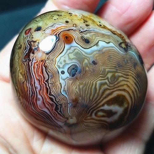 TOP 105G Natural Polished Silk Banded Lace Agate Crystal Madagascar CA1914