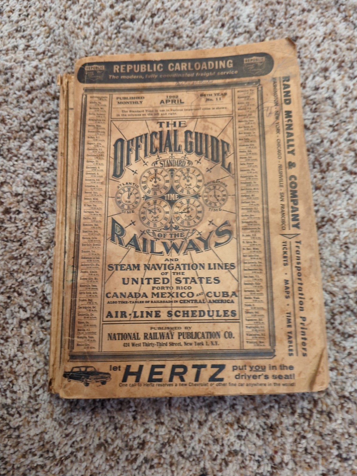 The Official Guide of The Railways and Steam Navigation Lines US April 1962