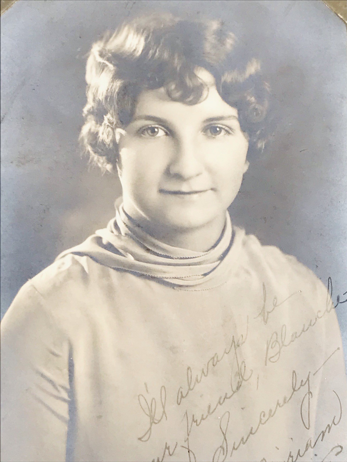 c1930s Pretty Young Lady Curly Hair ID\'d Miriam Studio Portrait B&W Photo 4x6