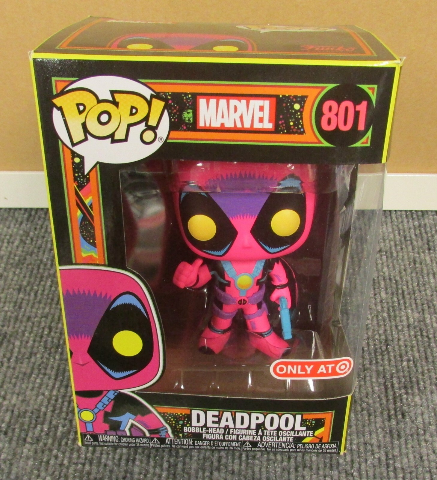 Funko Pop Vinyl Marvel #801 Deadpool (blacklight) 2021 Target Exclusive Funko Pop Vinyl Marvel #801 Deadpool (blacklight) 2021 Target Exclusive