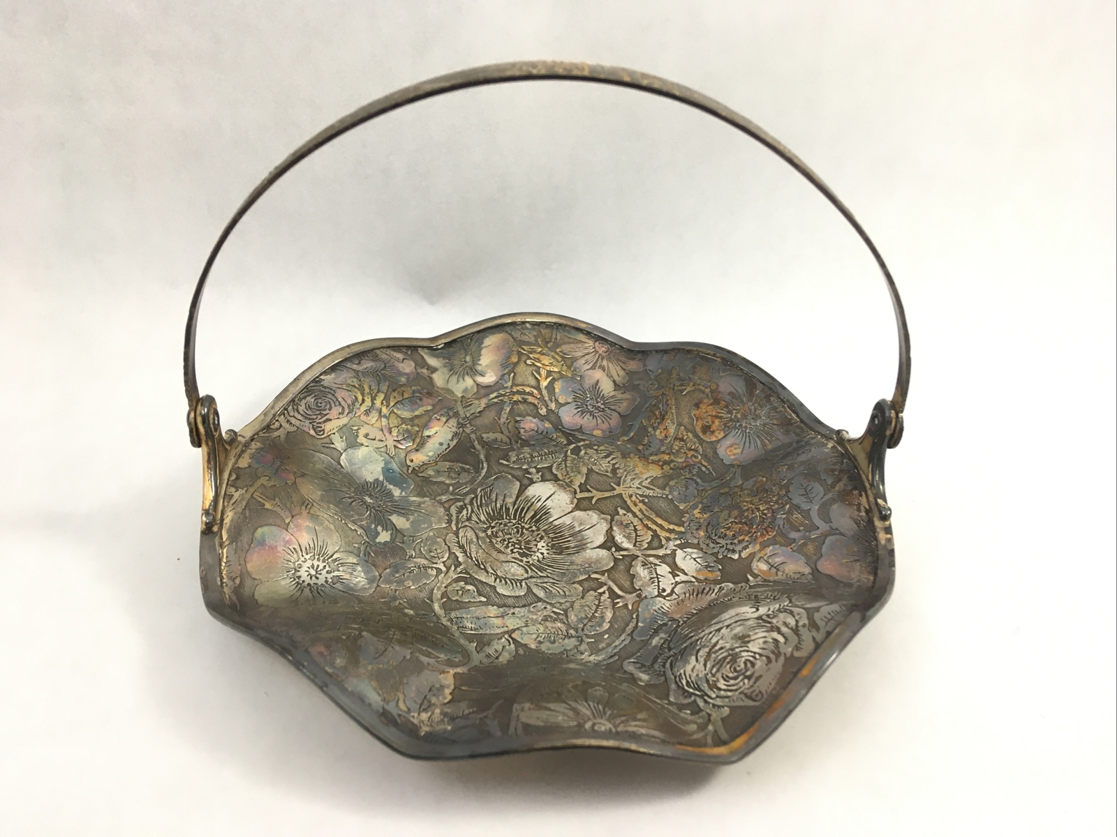 Tapestry Silverplate Floral Embossed Handled Basket Trinket Dish Display 