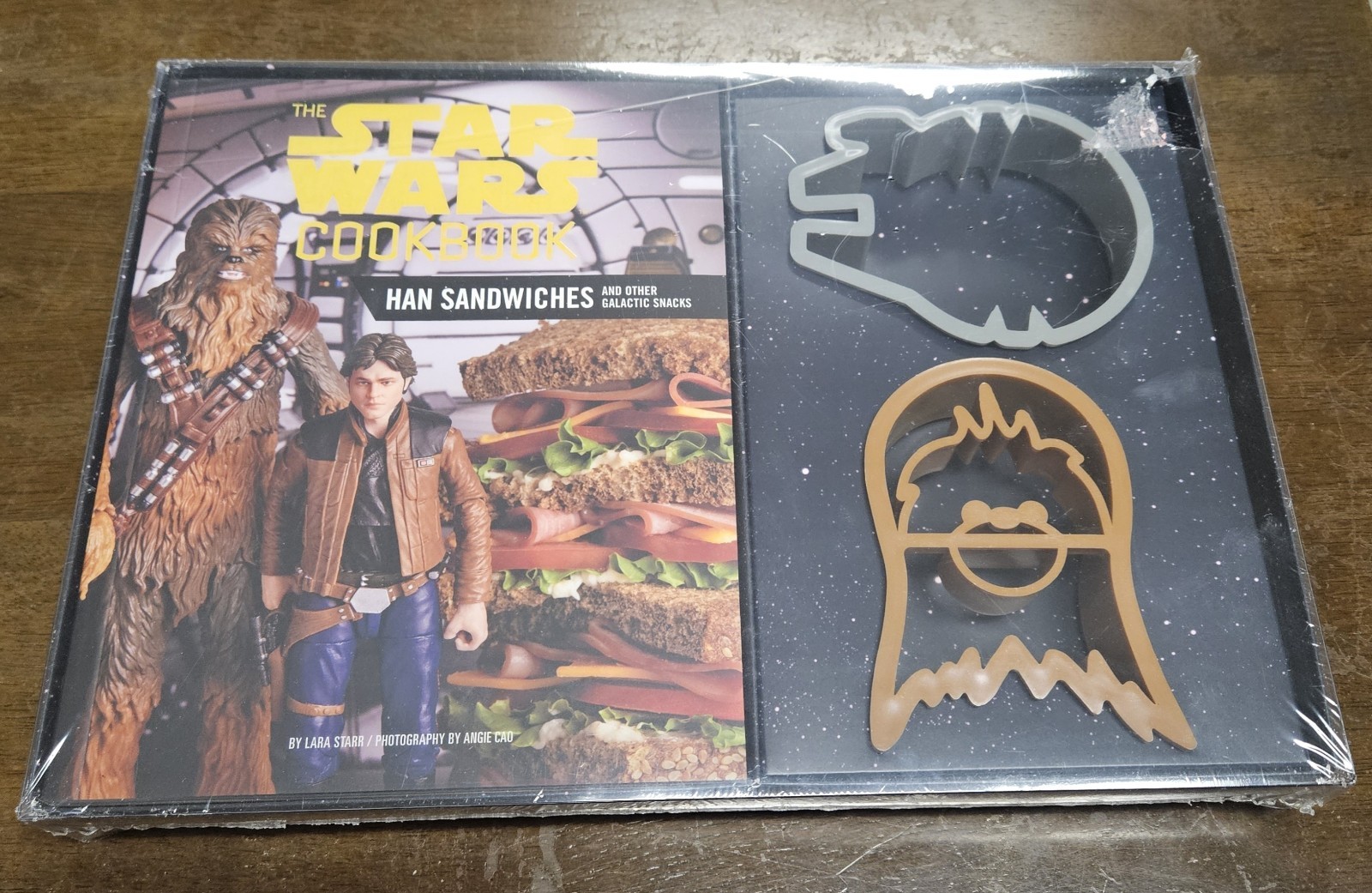 Star Wars Cookbook Han Sandwiches Galactic Snacks Kit 2 Cutters NEW SEALED