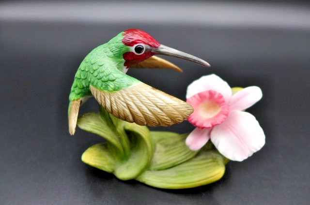 Bronson Vintage 1996 Anna's Hummingbird On Orchard Hand Painted Beautiful Nature Bronson Vintage 1996 Anna's Hummingbird On Orchard Hand Painted Beautiful Nature