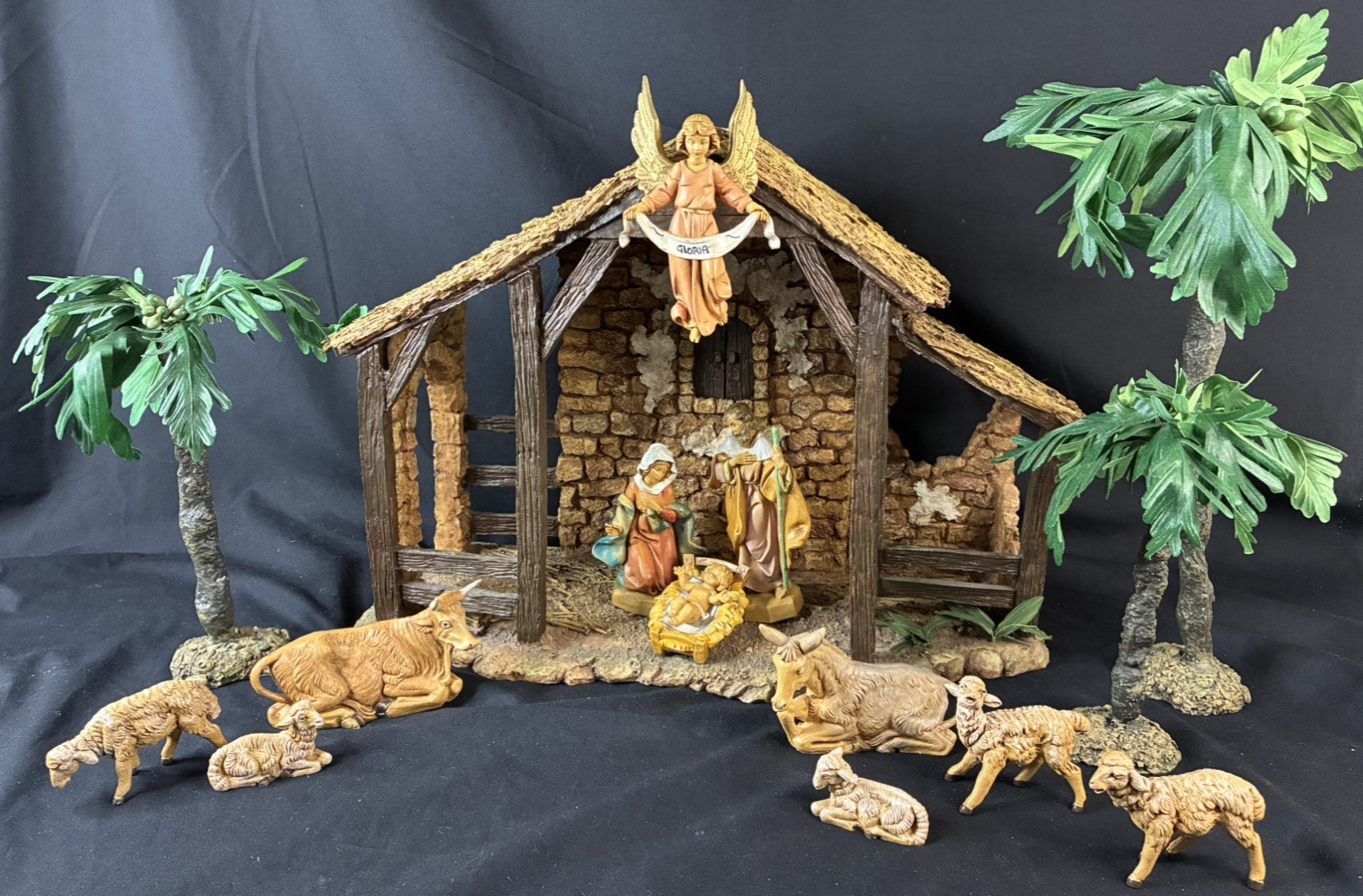 VTG Fontanini Heirloom Nativity Stable 5\ VTG Fontanini Heirloom Nativity Stable 5\
