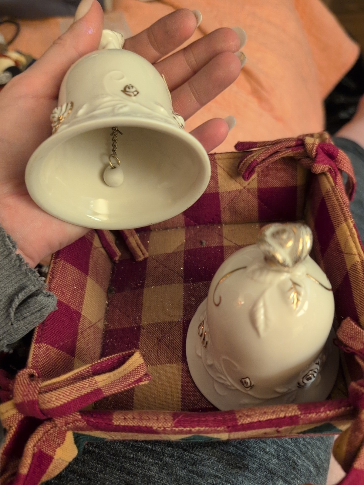 Two LENOX Collection Ivory and 24KT Gold Bell/ Tea Roses 3 1/2 \ Two LENOX Collection Ivory and 24KT Gold Bell/ Tea Roses 3 1/2 \
