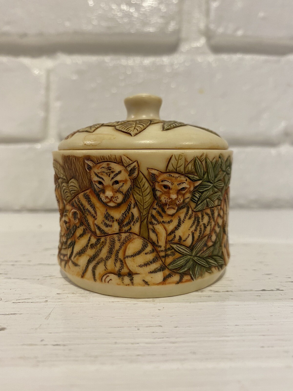 Vintage Jardinia “On The Prowl” Covered Box