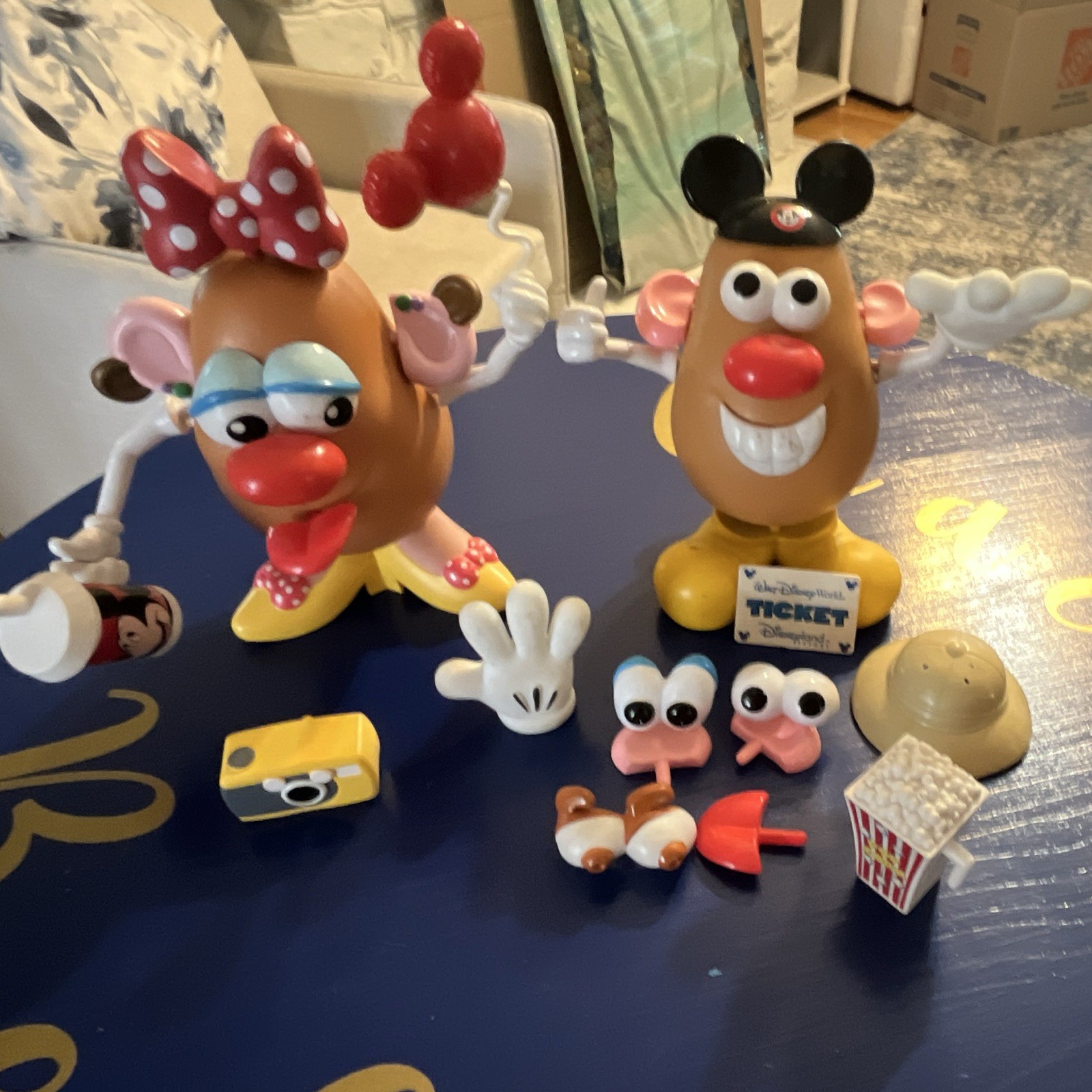 Disney Mr. Potato Head Mickey & Minnie Figures Lot with Accessories