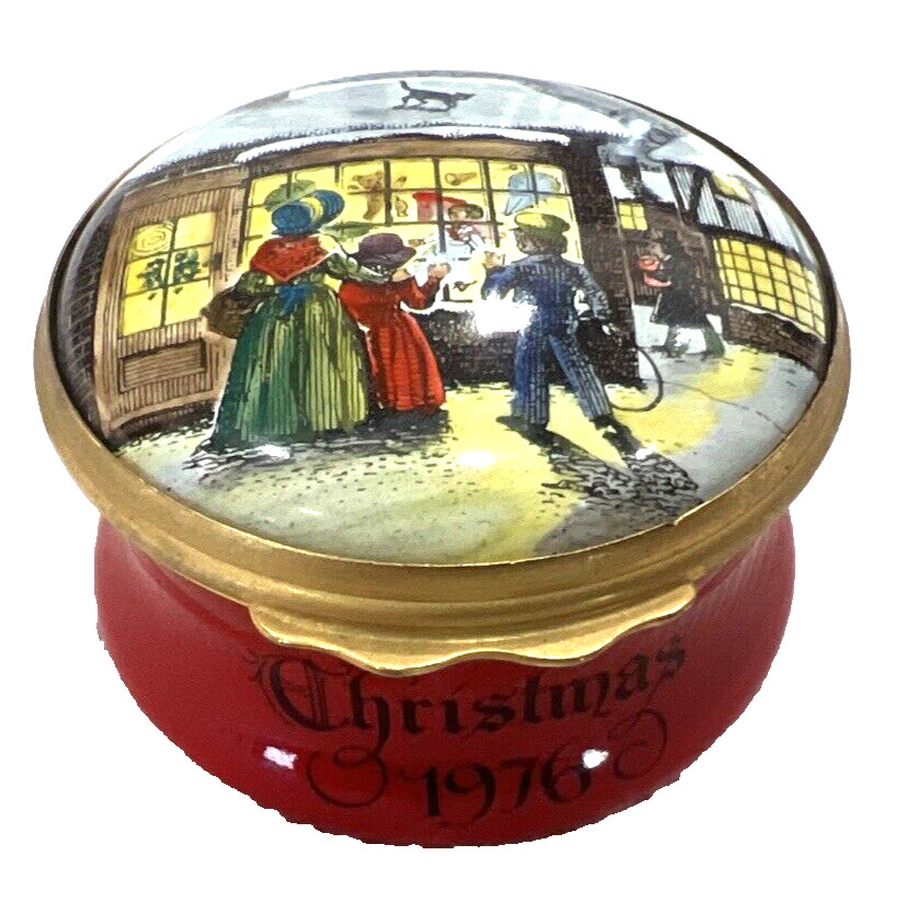 Vintage 1976 Bilston & Battersea Halcyon Enamel Hinged Top Trinket Box CHRISTMAS Vintage 1976 Bilston & Battersea Halcyon Enamel Hinged Top Trinket Box CHRISTMAS