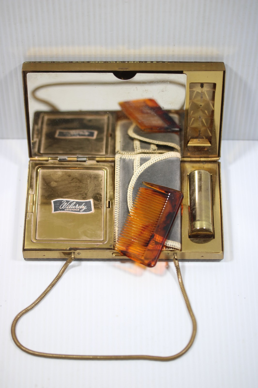 RARE Vintage Wilardy Lucite Purse Powder Compact Lipstick Comb Clutch
