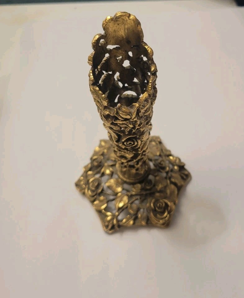 Vintage Matson Ormolu Floral Filigree Brass Base Scalloped Bud Vase Holder MCM