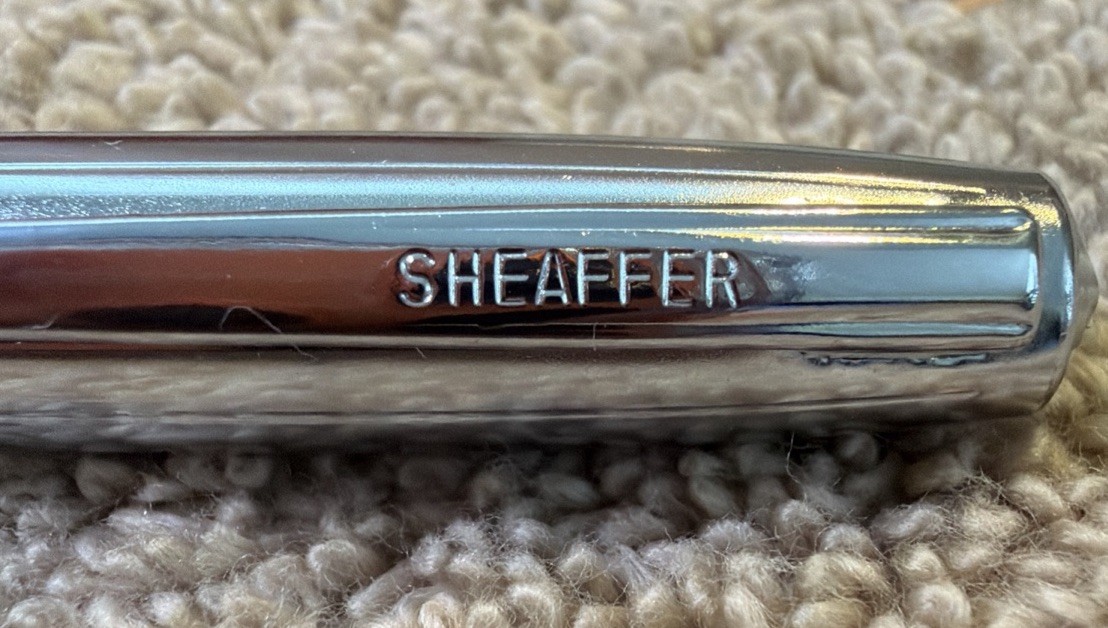 Vintage Sheaffer Fountain Pen green and chrome nib M Vintage Sheaffer Fountain Pen green and chrome nib M