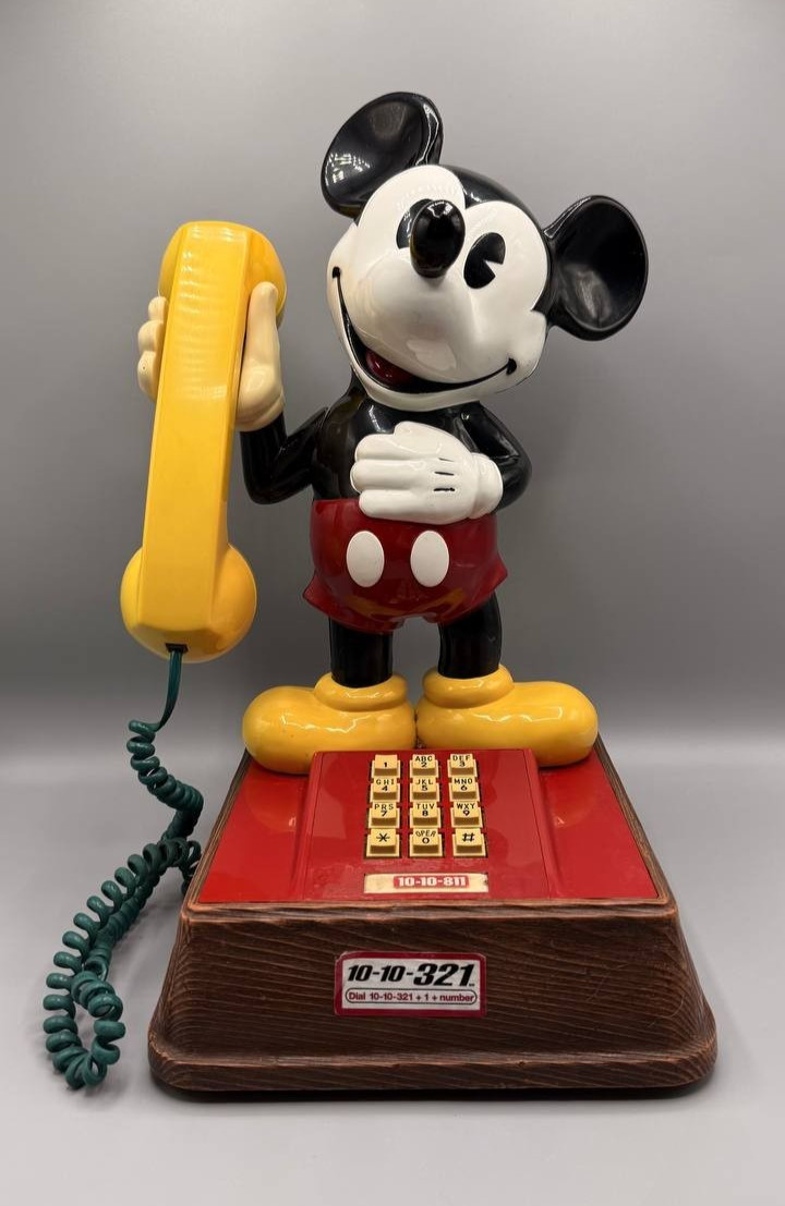 Vintage 1976 Mickey Mouse Telephone – Walt Disney – Collectible