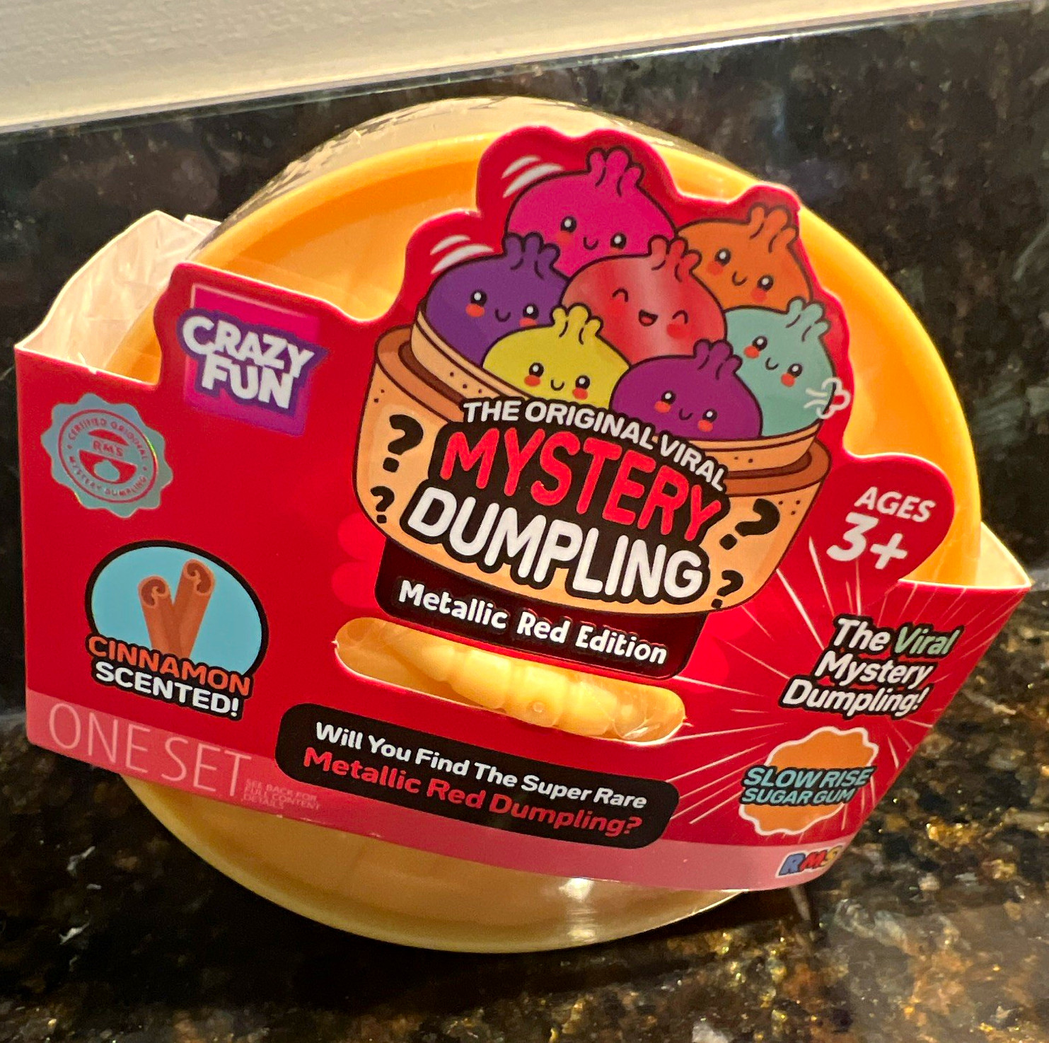 Crazy Fun Mystery Dumpling Metallic Red Blind Pack Scented Age 3+