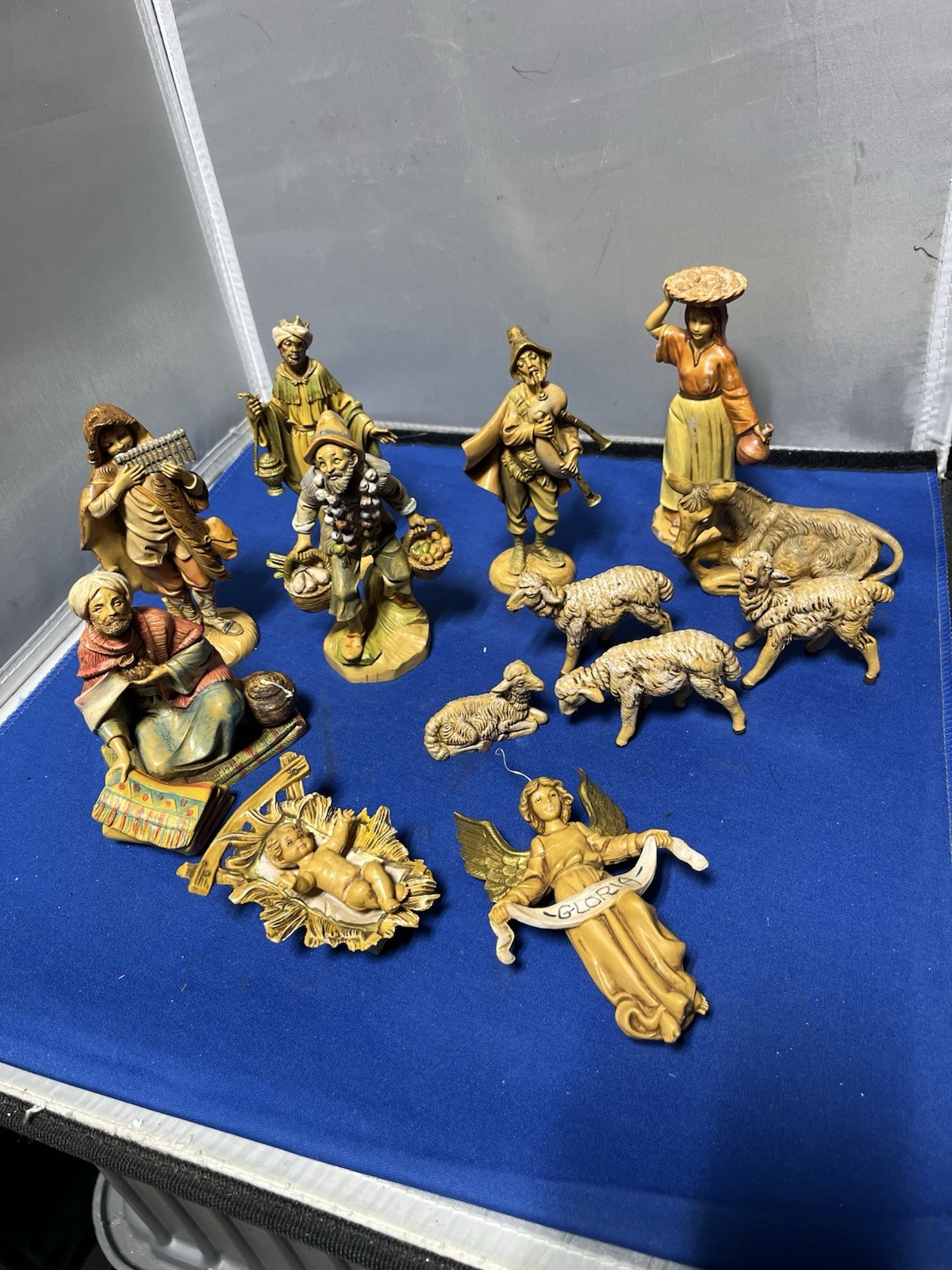 VINTAGE FONTANINI, DEPOSE ITALY 13 Pieces R3S1