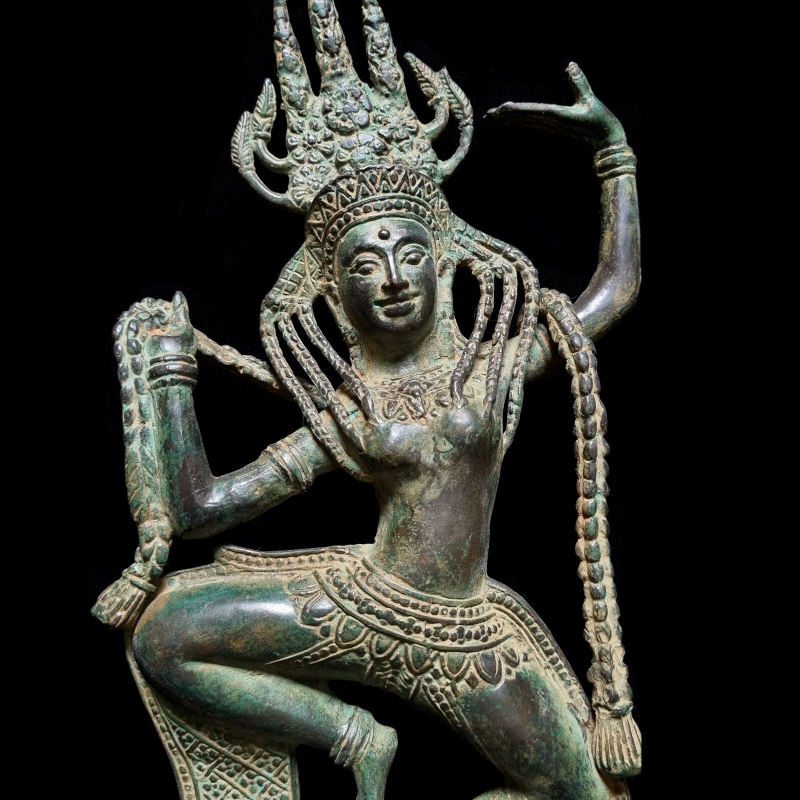 Khmer Bronze Apsara Dancing Goddess Statue 13.7\