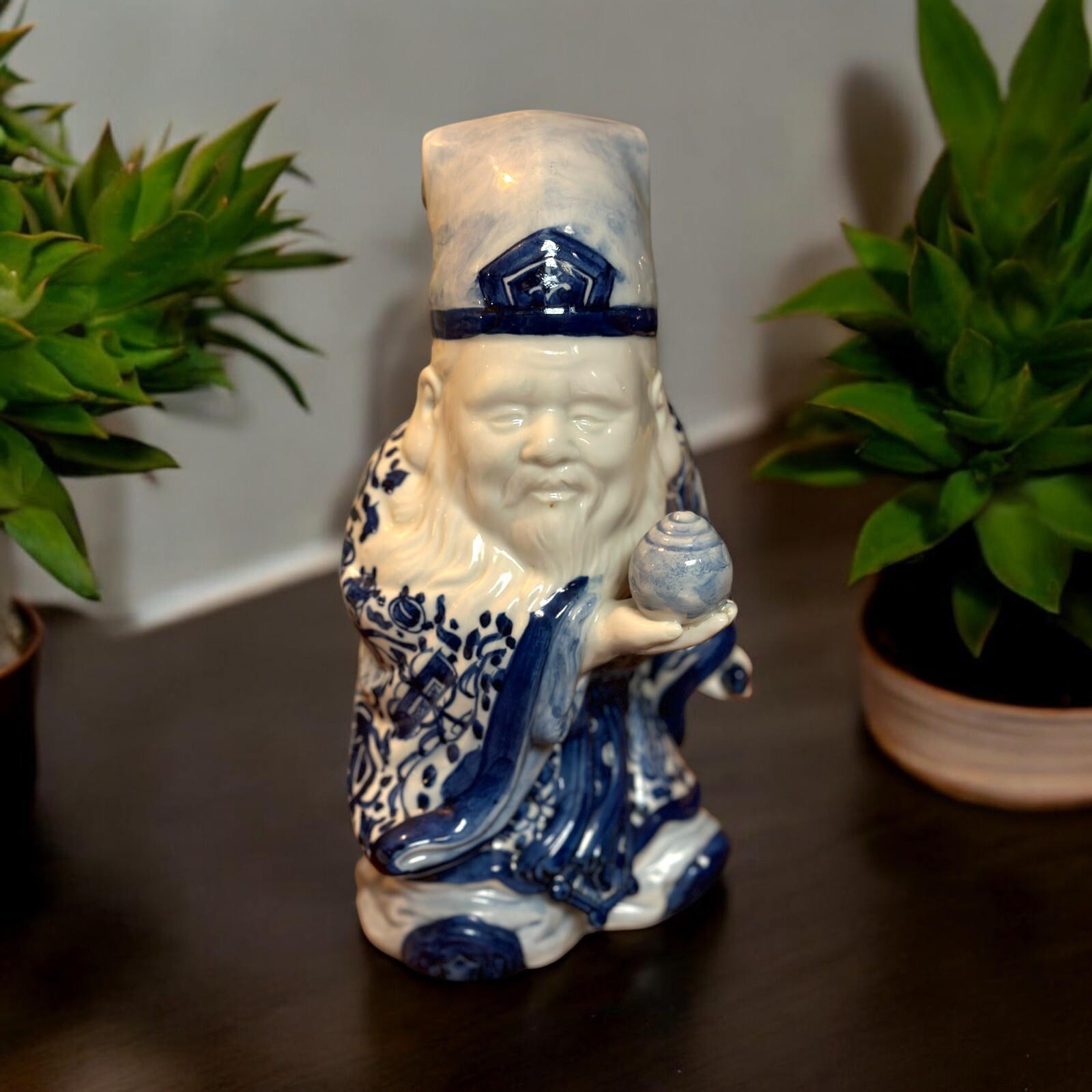 Vintage 1930's Japanese Blue & White Porcelain Male Kutani Figurine. 10.5