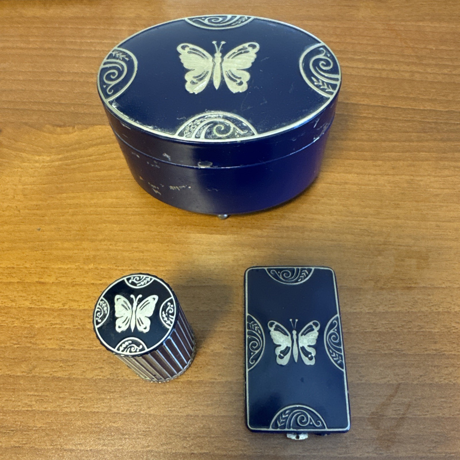 Lucretia Vanderbilt Perfume Vanity Set 1920s era