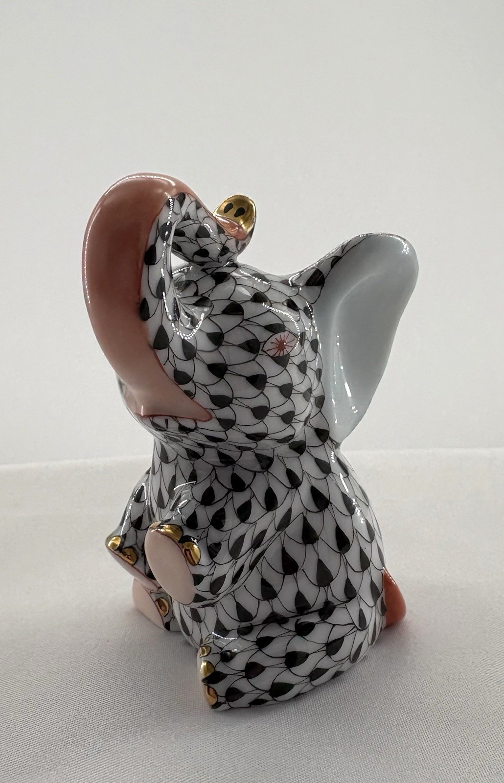 Herend Elephant Figure Black with 24k gold #15511  Vintage