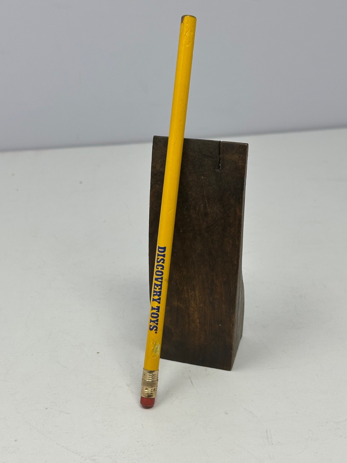 Rare Vintage Unused Discovery Toys Wood Advertising Pencil Z0