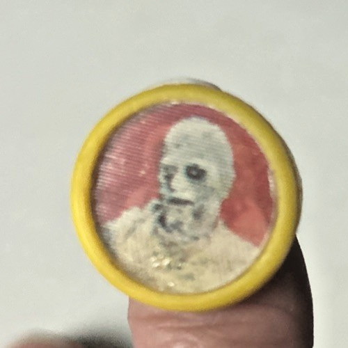 VTG 60s Universal Monsters Boris Karloff Mummy / Hunchback-Flicker Ring-Gumball