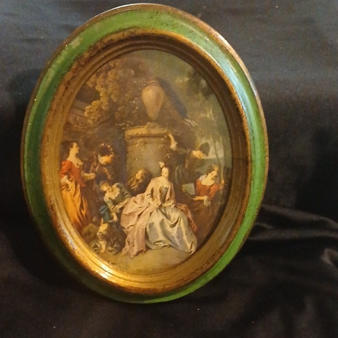 Vintage Small Oval Handcrafted Victorian Romantic Art Plastic Italy NL+