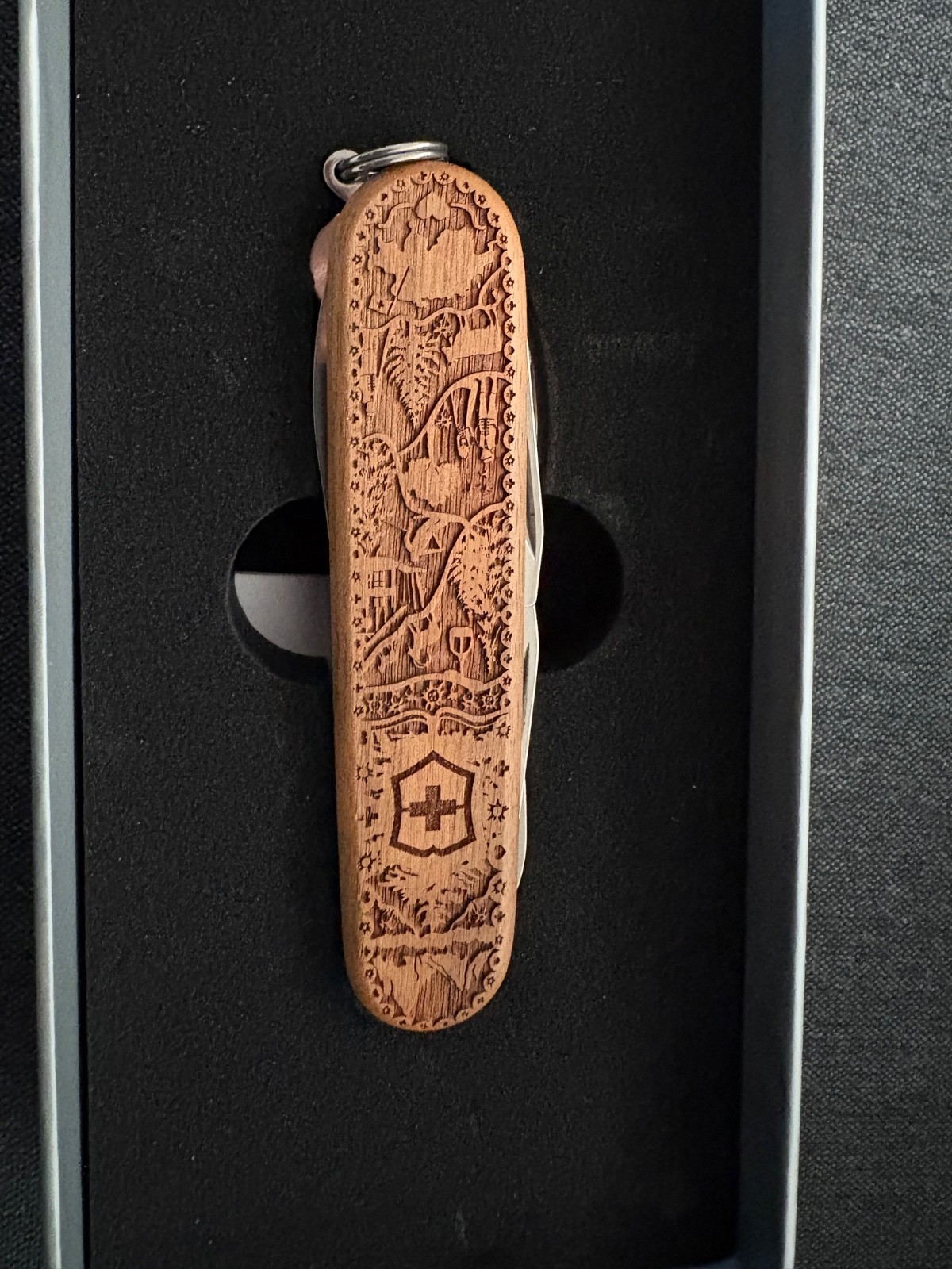 2021 Victorinox Winter Special Edition