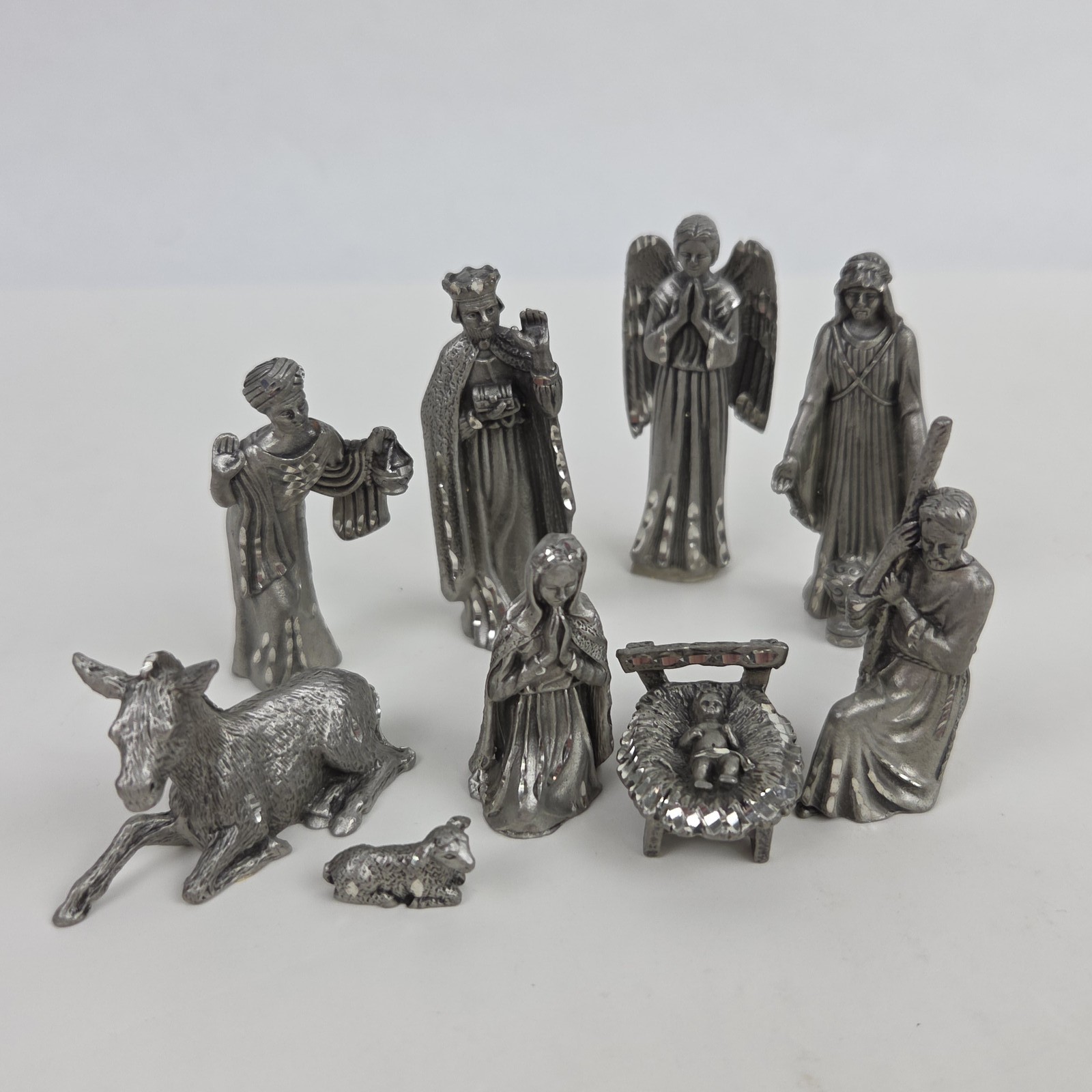 Vintage Masterworks Fine Pewter Nativity Set 9 Piece Christmas Manger 1989