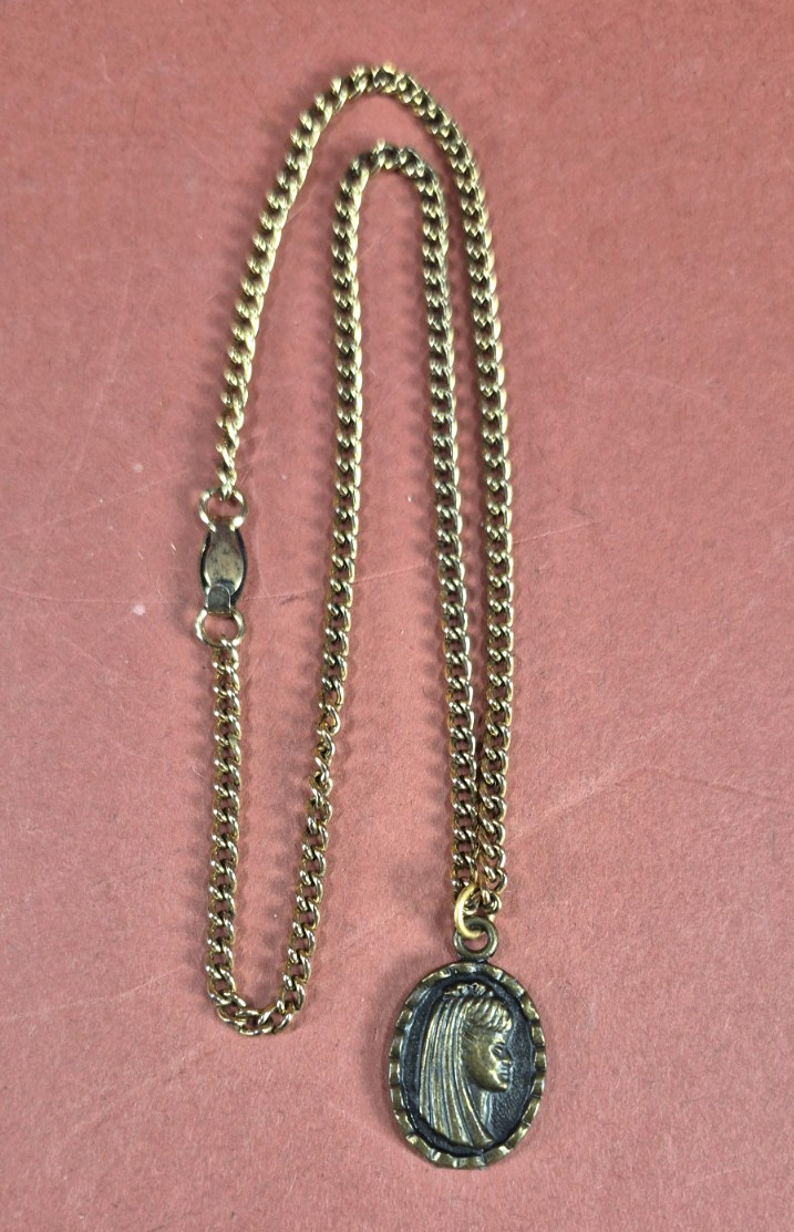 Vtg Mattel Barbie Sweet 16 Necklace 1974