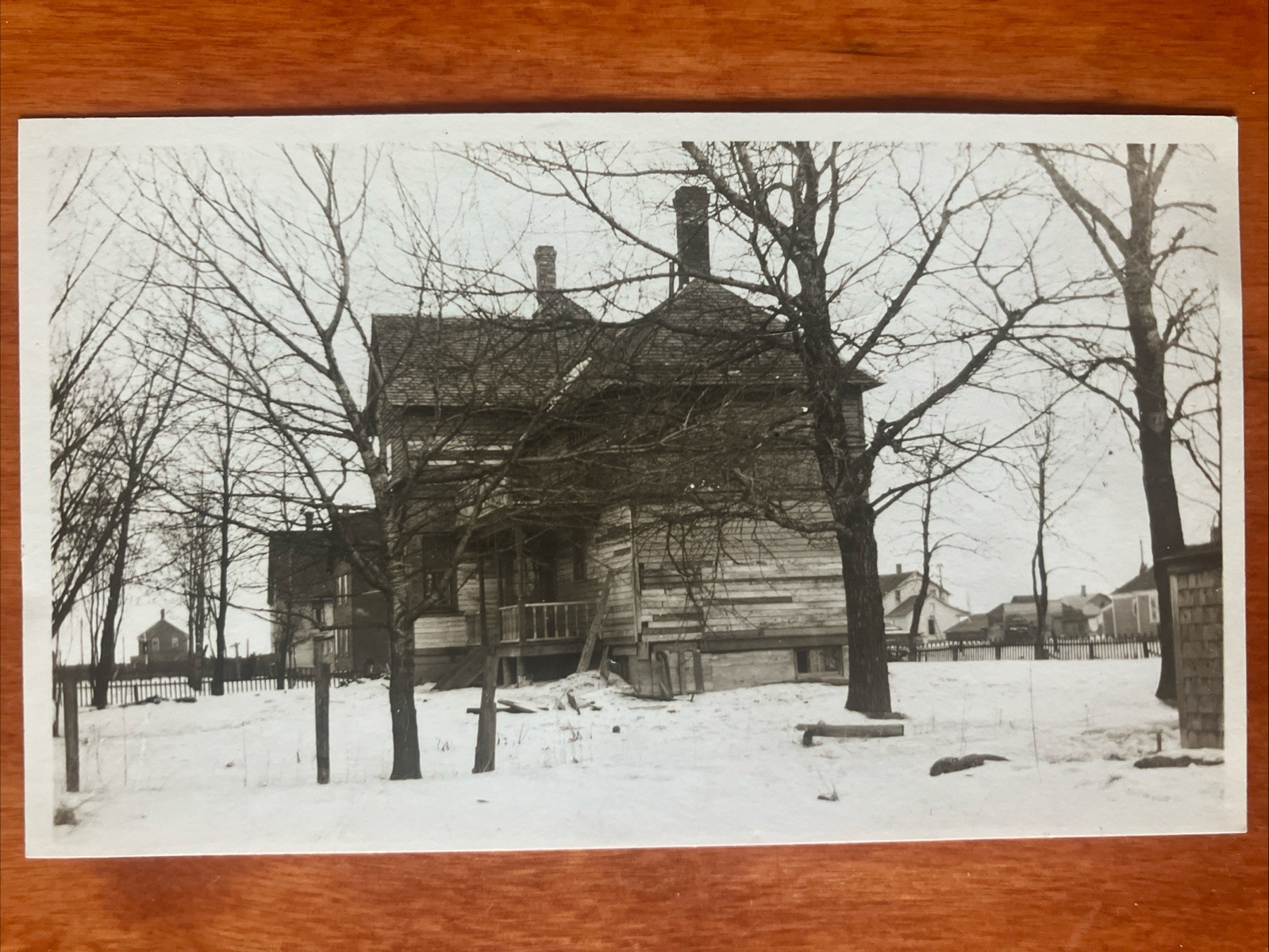 Big Historic House In The Winter Antique Found Photo Real Photo 5 x 3 Big Historic House In The Winter Antique Found Photo Real Photo 5 x 3