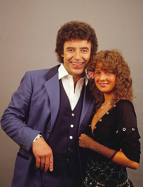 Tony Marshall, Andrea Jurgens, after RTL gala Lowenverleihun - 1985 Old Photo Tony Marshall, Andrea Jurgens, after RTL gala Lowenverleihun - 1985 Old Photo