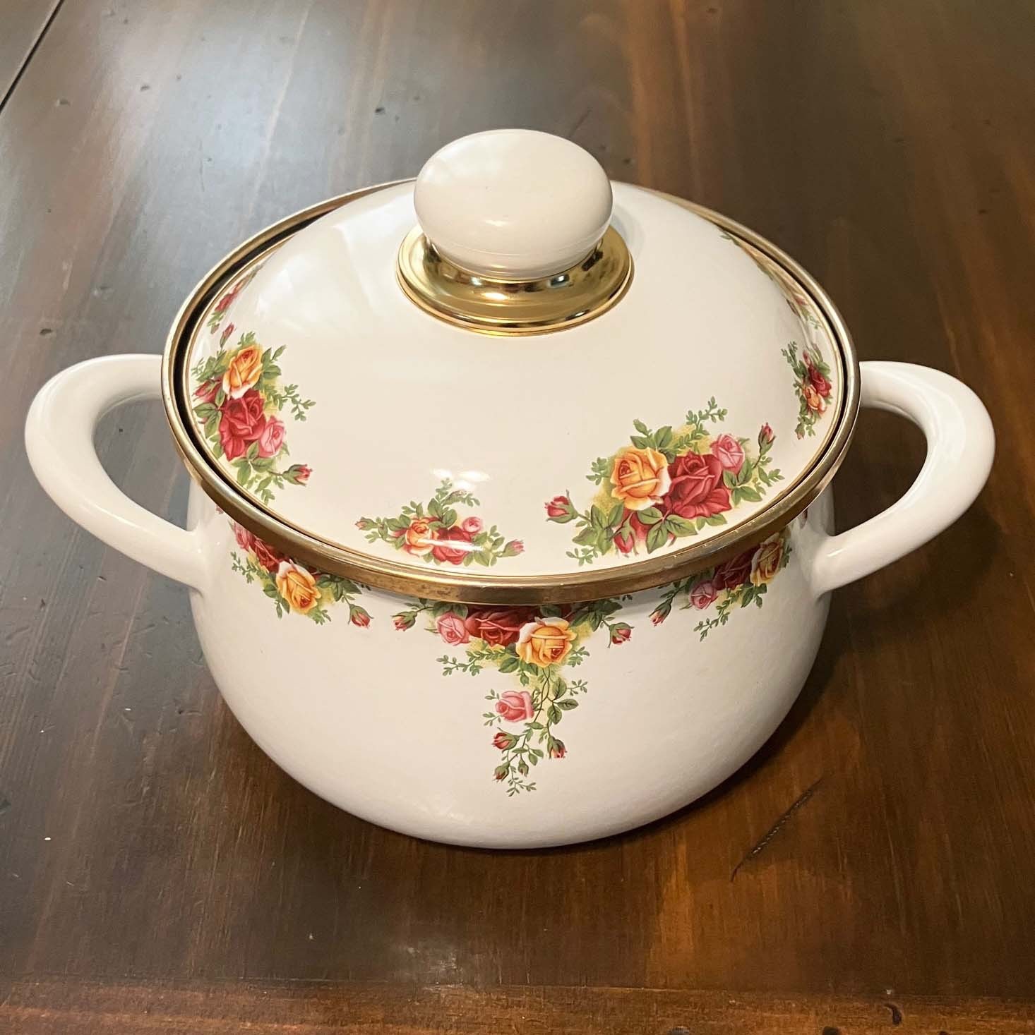 Vintage Royal Albert Old Country Roses Enamel Pot w Lid Cookware 7\