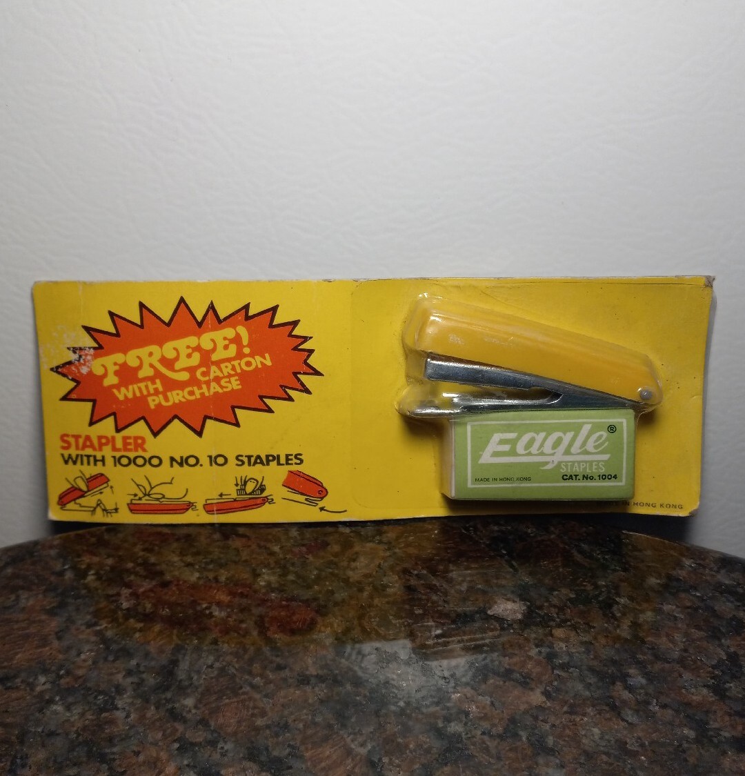 Sealed Vintage Mini Yellow Eagle Stapler Promotional Tobacco Carton Giveaway Sealed Vintage Mini Yellow Eagle Stapler Promotional Tobacco Carton Giveaway