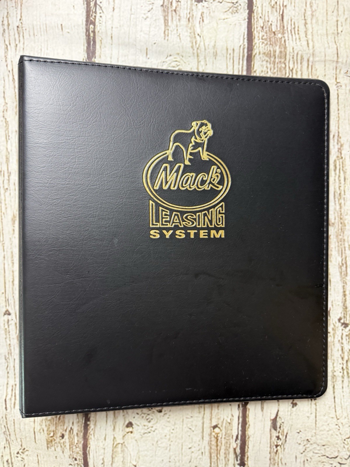 VTG Mack Trucks Leasing System Black 3 Ring Binder Employee Notebook Bulldog VTG Mack Trucks Leasing System Black 3 Ring Binder Employee Notebook Bulldog