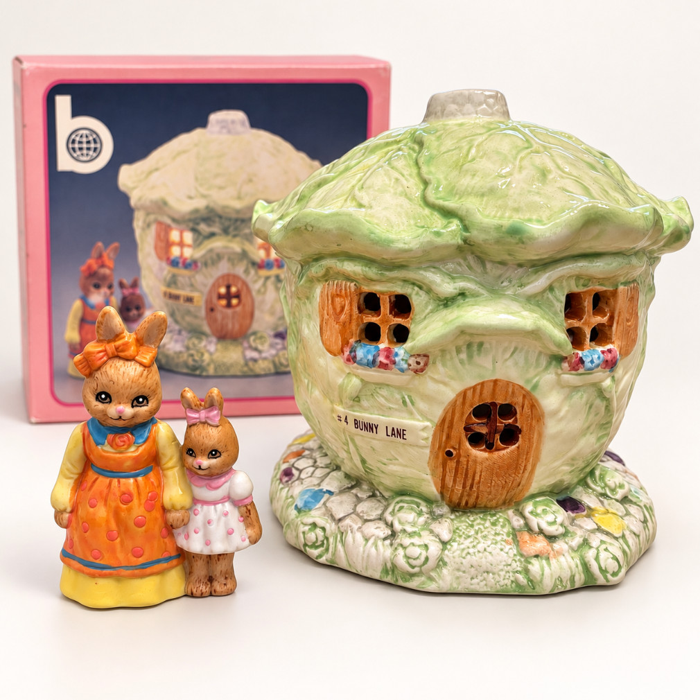 Vintage 1979 Brinn’s #4 Bunny Lane Nite-Lite Whimsical Cottagecore Rabbit House Vintage 1979 Brinn’s #4 Bunny Lane Nite-Lite Whimsical Cottagecore Rabbit House