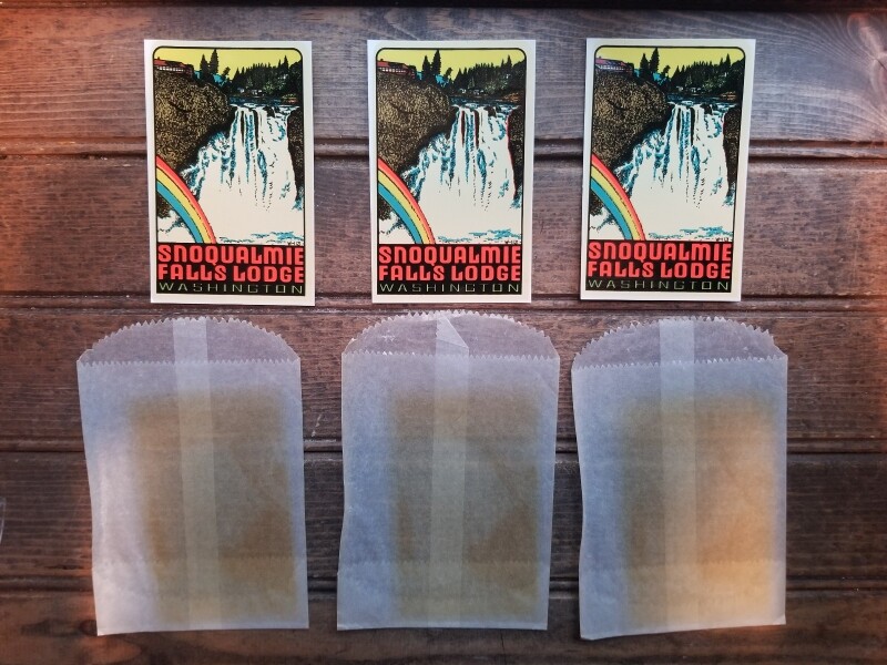 #1 Vtg Snoqualmie Falls Lodge WASHINGTON Original TRAVEL DECAL Souvenir Luggage