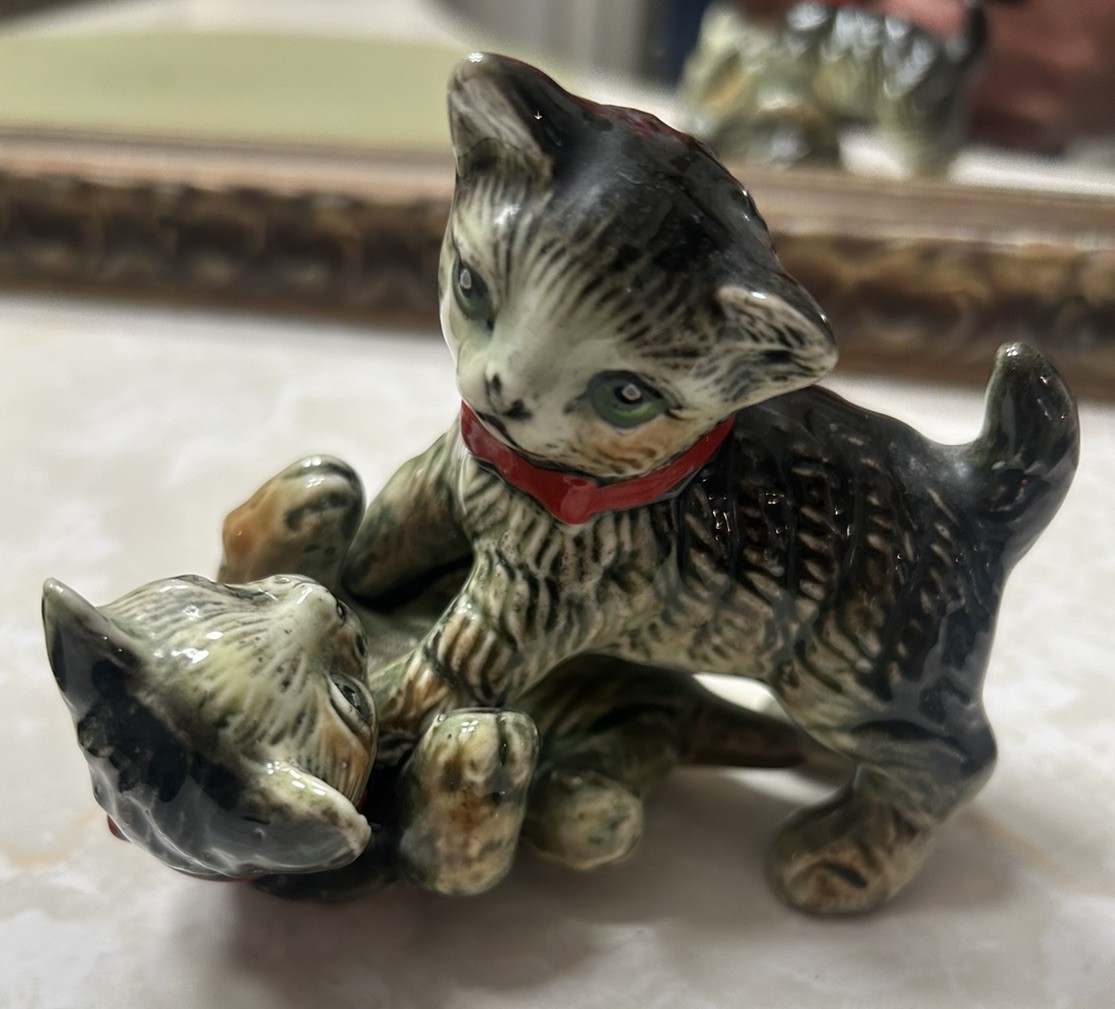 Vintage Napco Japan Two Playful Kittens Figurine MCM Ceramic Tabby Cats 