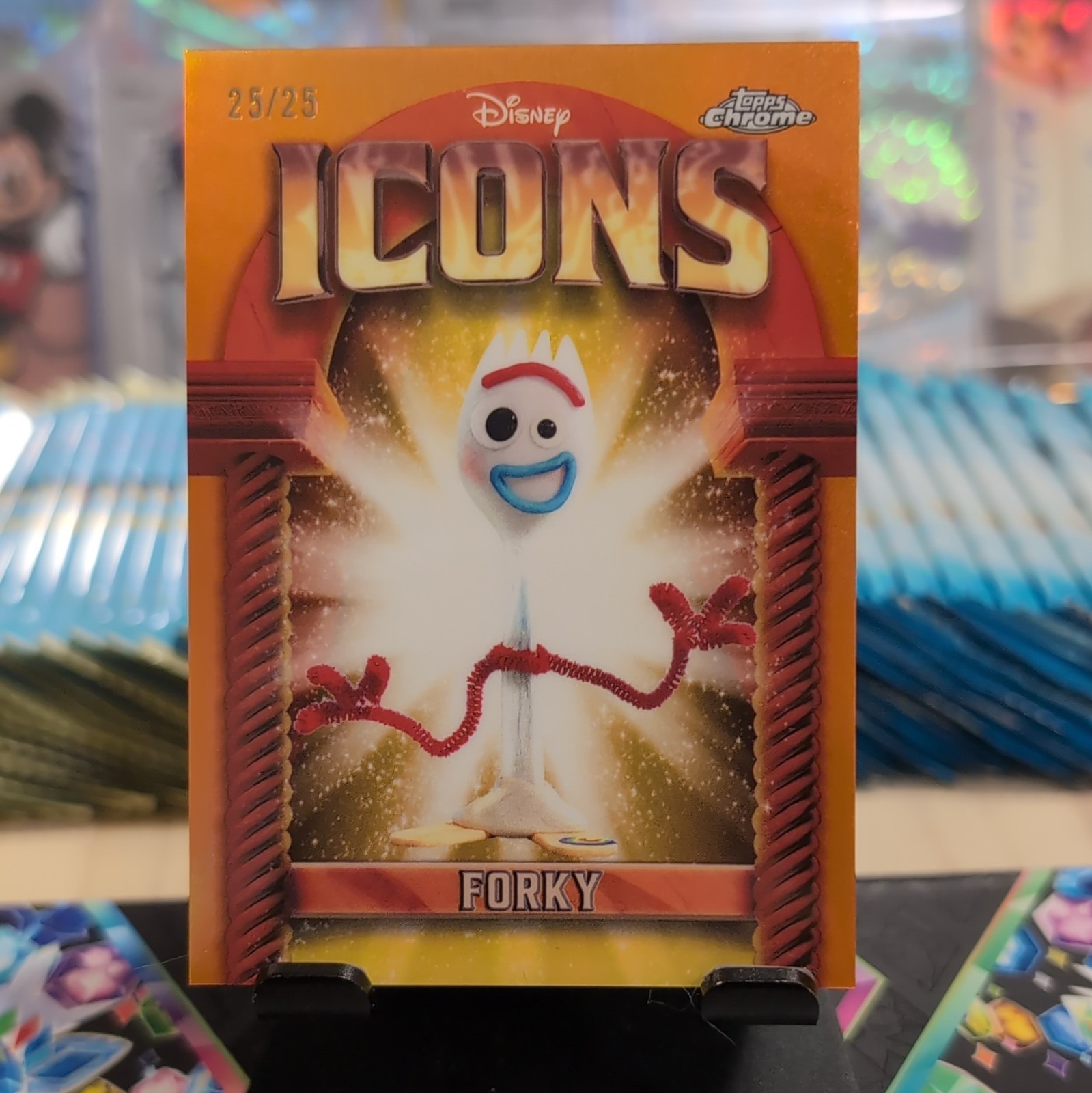 2025 Topps Chrome Disney Icons Forky Orange 25/25 DI-26