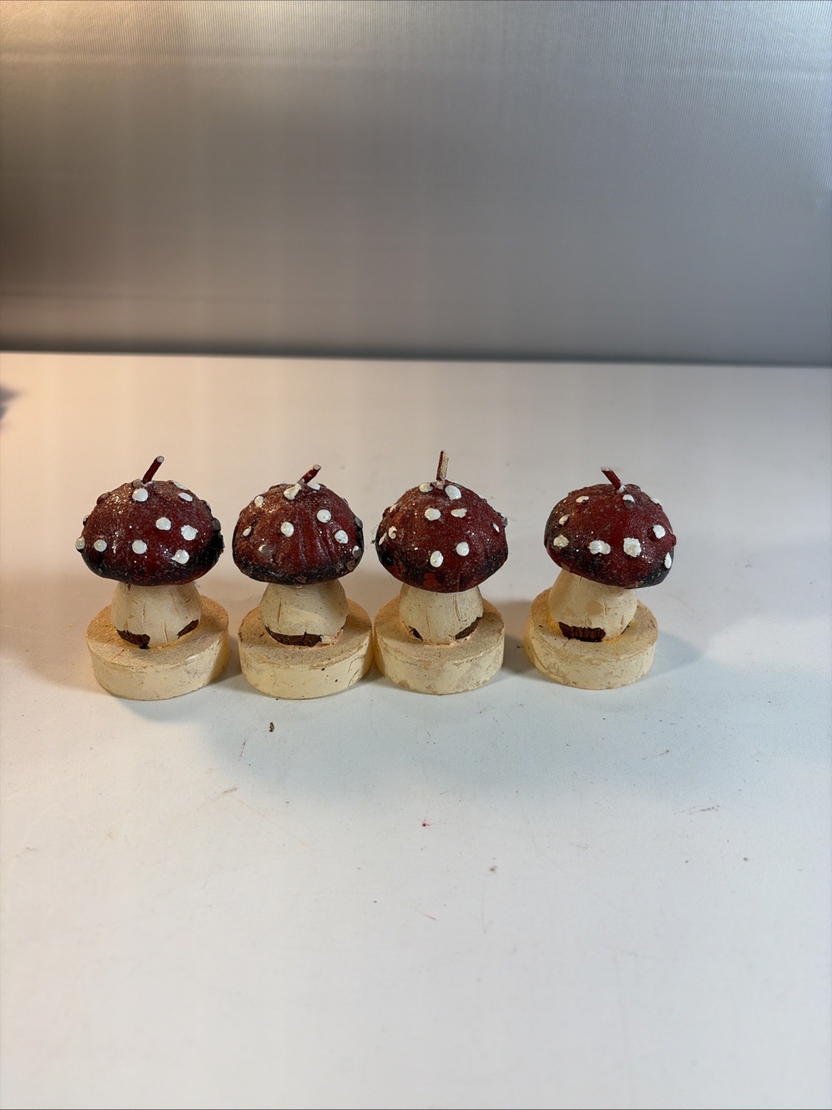 Lot Of 4 Vintage Red White Dot Mushroom Candles Glazed Small 2.25\ Lot Of 4 Vintage Red White Dot Mushroom Candles Glazed Small 2.25\