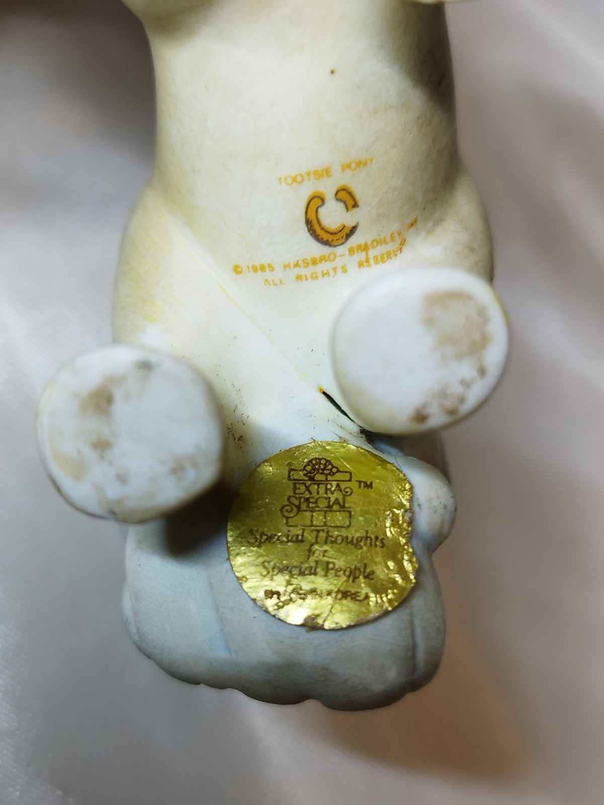 VTG 1985 GI My Little Pony TOOTSIE Porcelain Figurine Enesco Hasbro Gold Sticker VTG 1985 GI My Little Pony TOOTSIE Porcelain Figurine Enesco Hasbro Gold Sticker