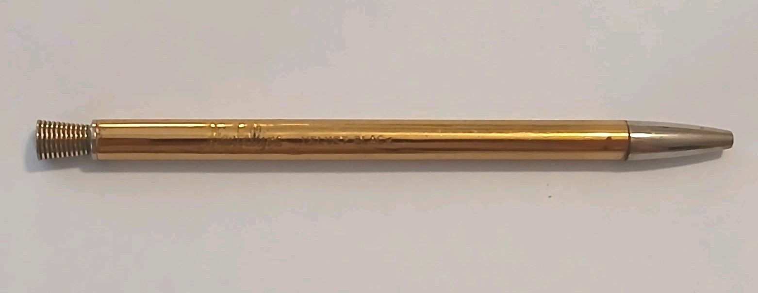 Vintage Maybelline Mechanical Twist Up Metal Automatic Eyeliner Pencil RARE Vintage Maybelline Mechanical Twist Up Metal Automatic Eyeliner Pencil RARE