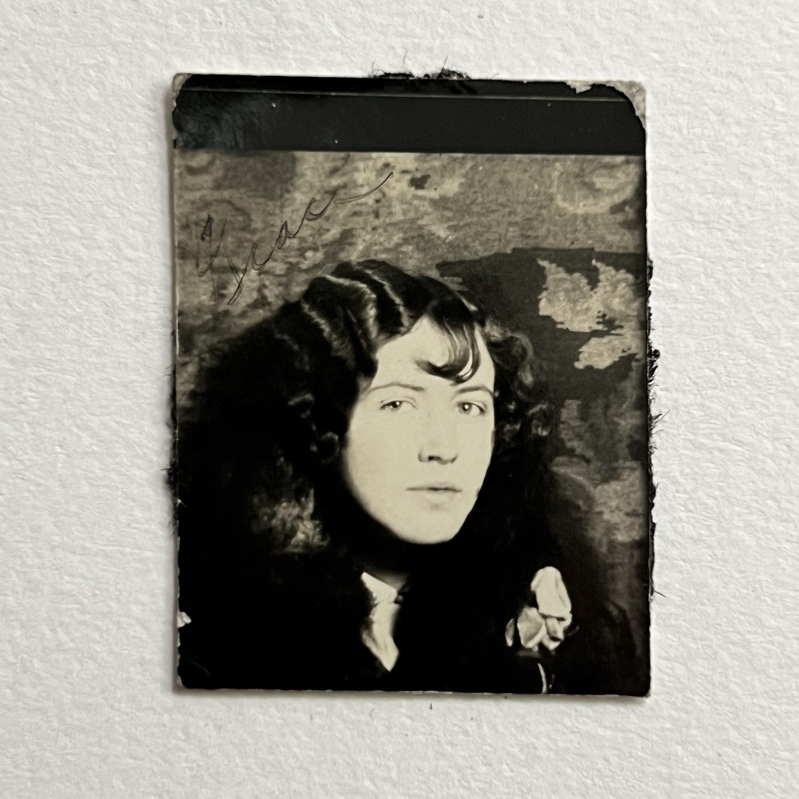 Antique Vintage Photo Booth Photograph Beautiful Young Woman Flapper Dramatic