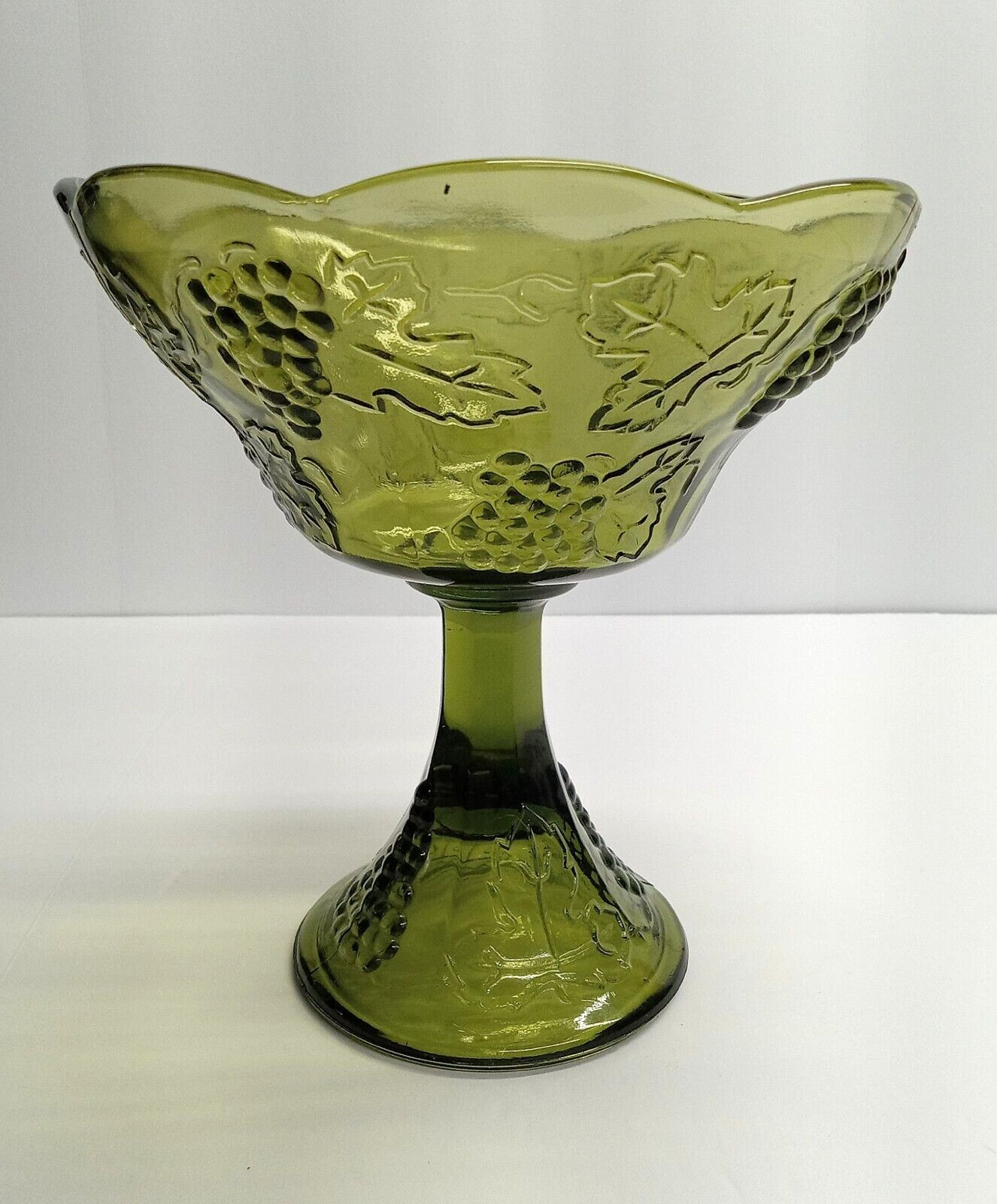 Green Glass Vase Embossed Grapes Leaves 7 1/2\
