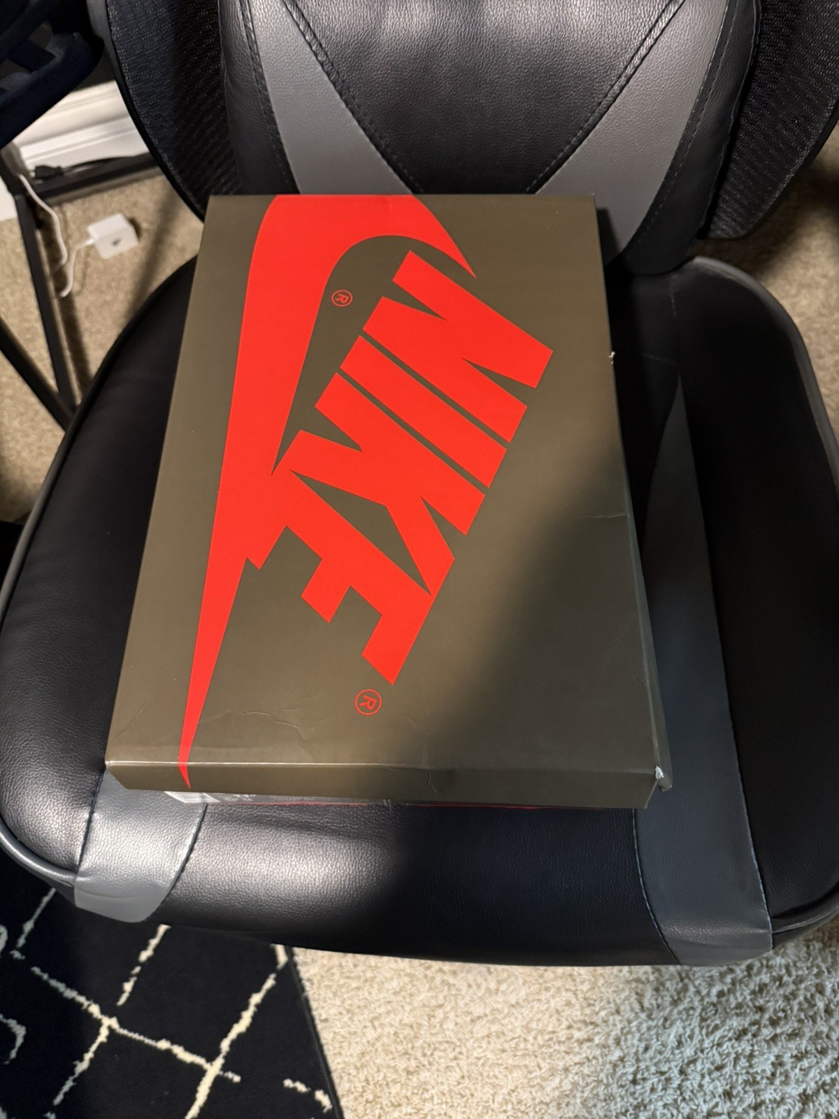 Nike Air Jordan 1 Low Travis Scott Original And Collectible Shoe Box Only 10 1\2