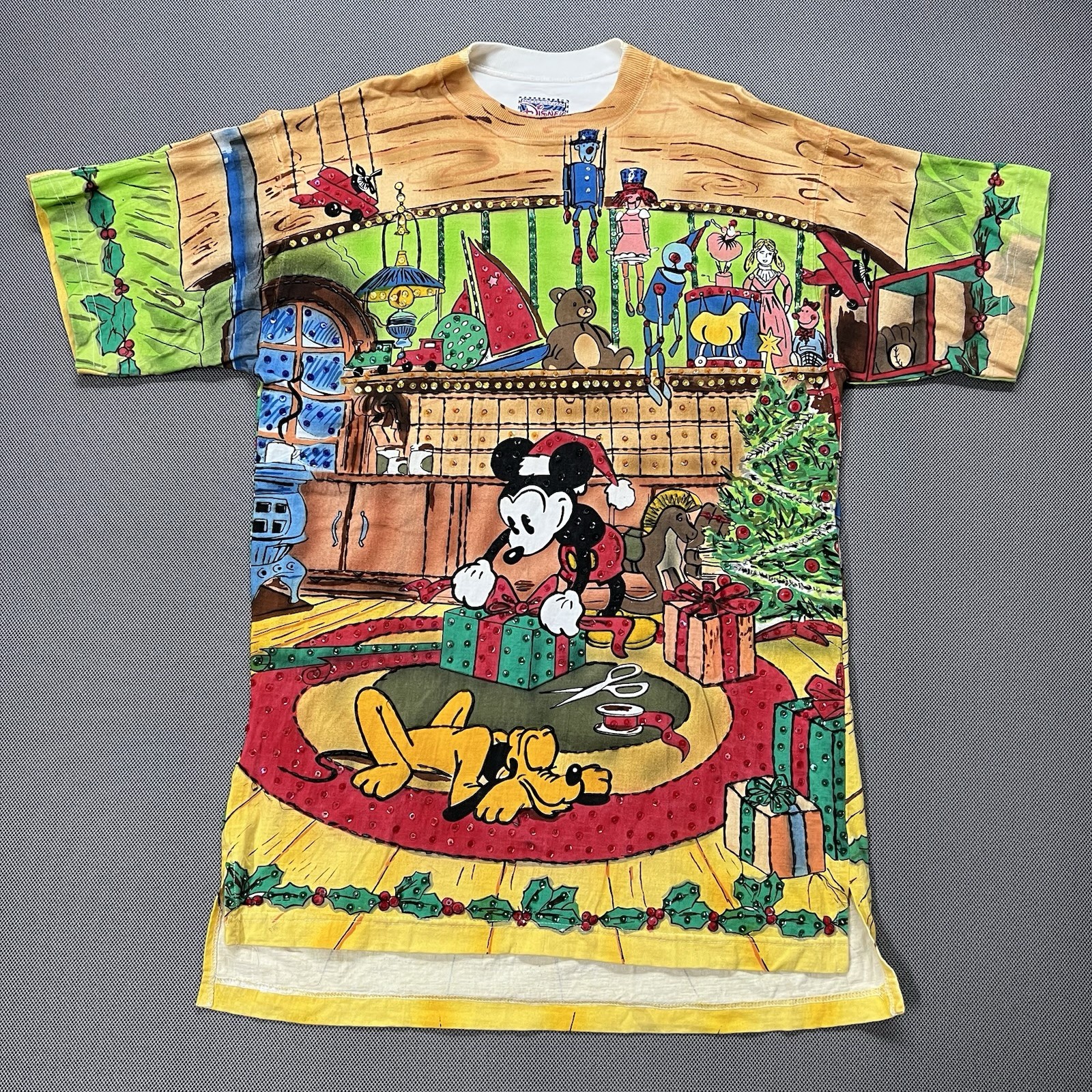 Vintage Disney By JouJou Mickeys Workshop Christmas Pluto T-Shirt 90s AOP XL