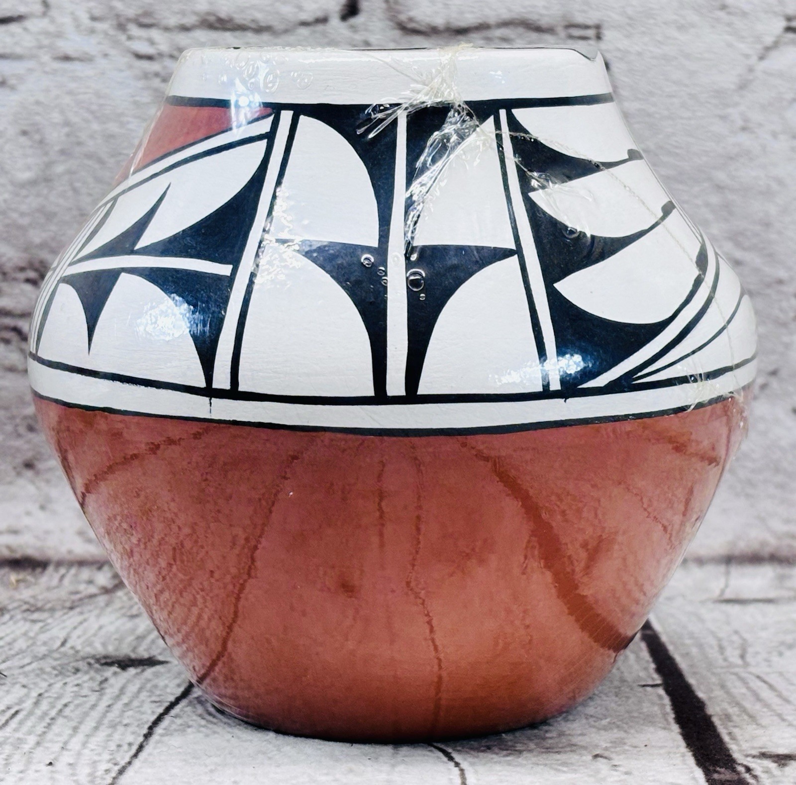 Vintage Isleta Pueblo Pottery Vase New Mexico 4.75” Hand Painted Geometric