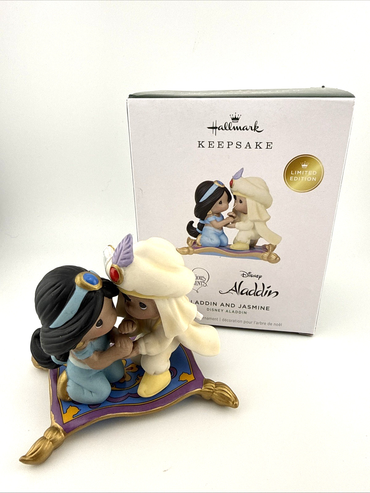 2026 Hallmark Ornament Aladdin and Jasmine Disney Precious Moments limited ed.