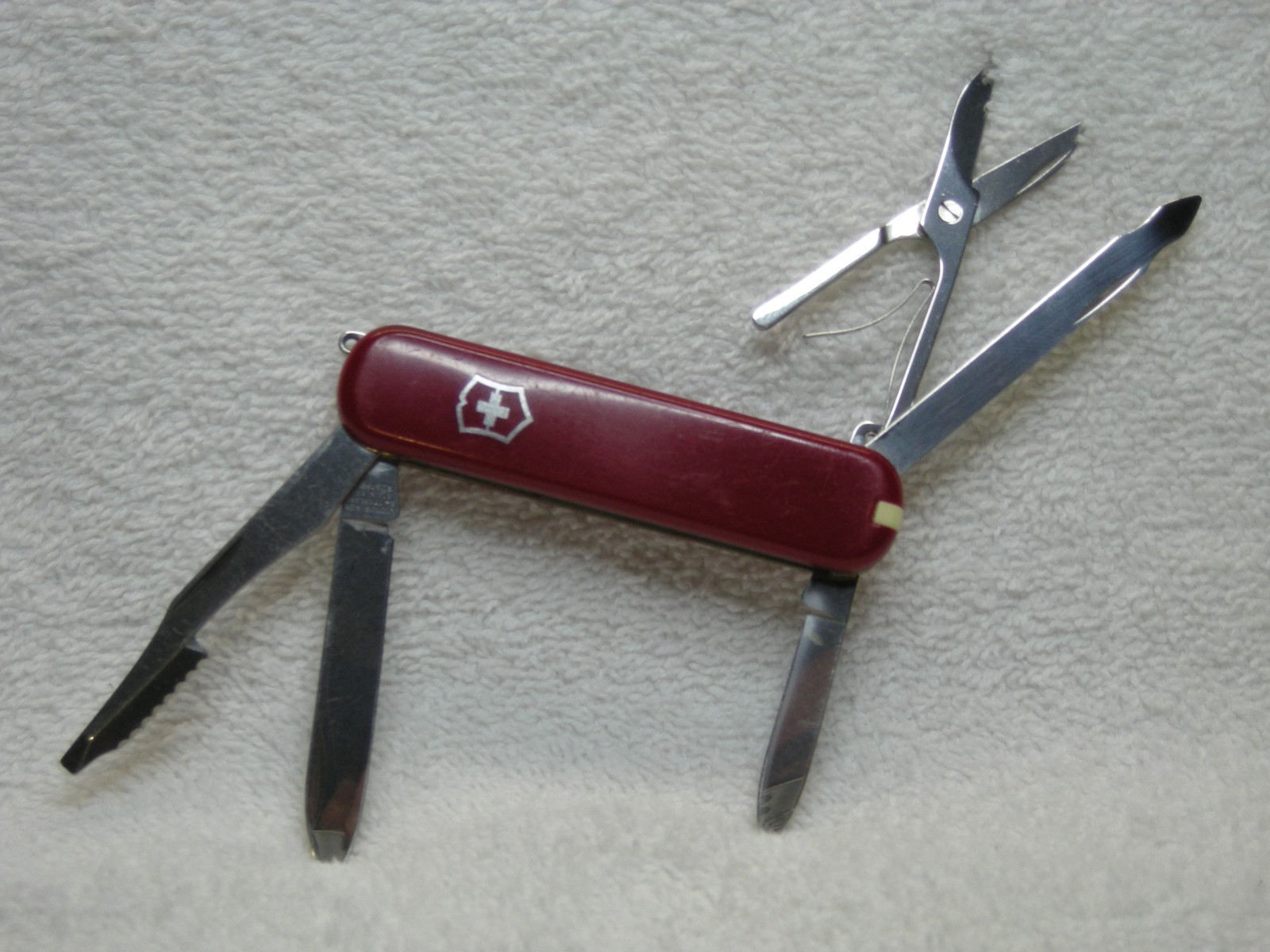 Victorinox Swiss Army Knife - Executive - Red - 74mm - Rare/Retired - w/5 Tools