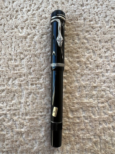 Montblanc Meisterstück Agatha Christie Limited Edition Fountain Pen 18K M Nib