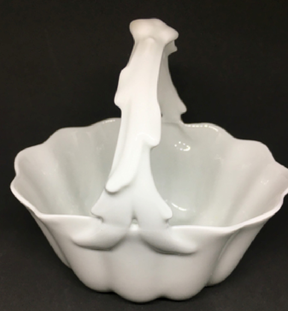 VINTAGE GIRAUD LIMOGES PORCELAIN BASKET