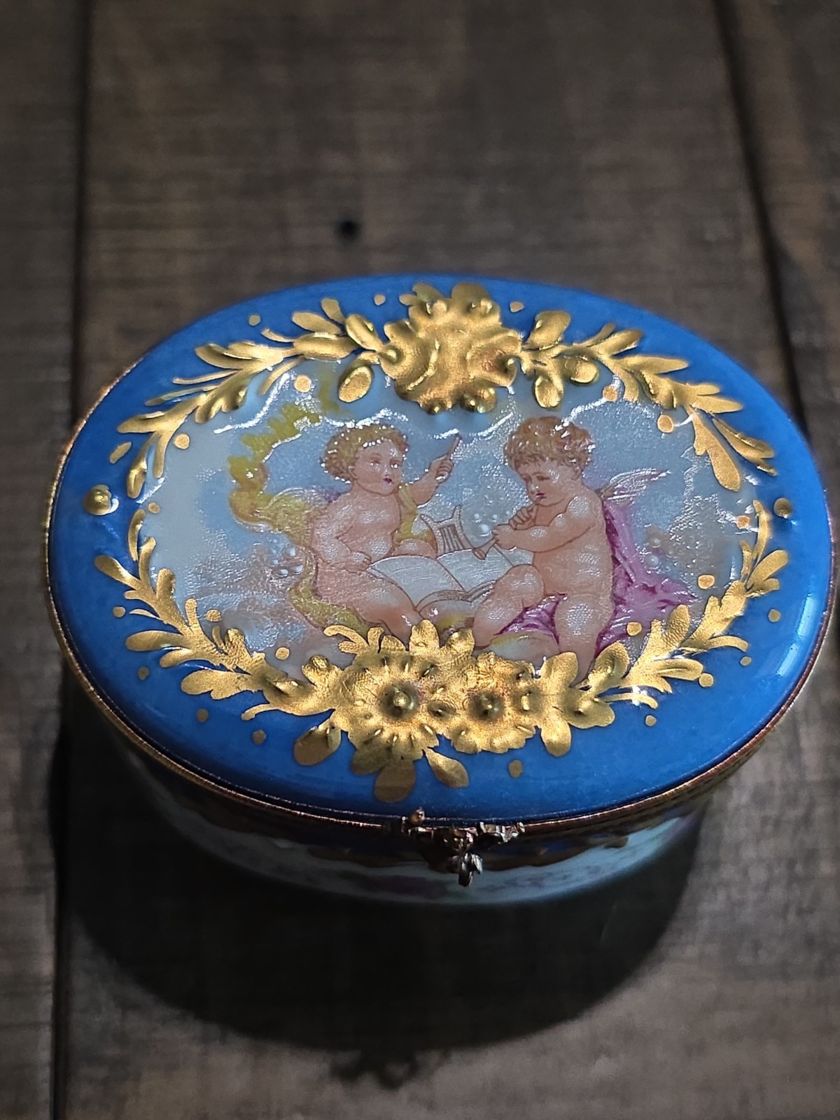 Vintage Limoges France Porcelain Blue Gilt With Cherubs/Floral Trinket Box 